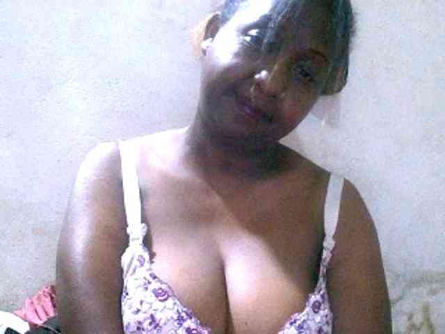 Sylivinaahh webcam