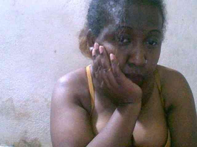 Sylivinaahh webcam