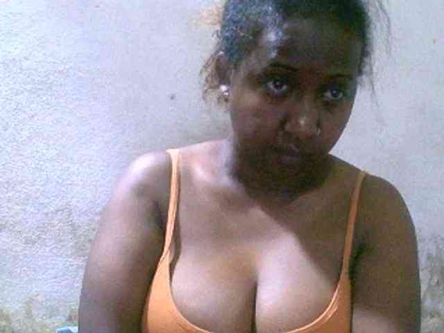 Sylivinaahh webcam