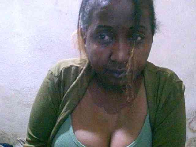 Sylivinaahh webcam