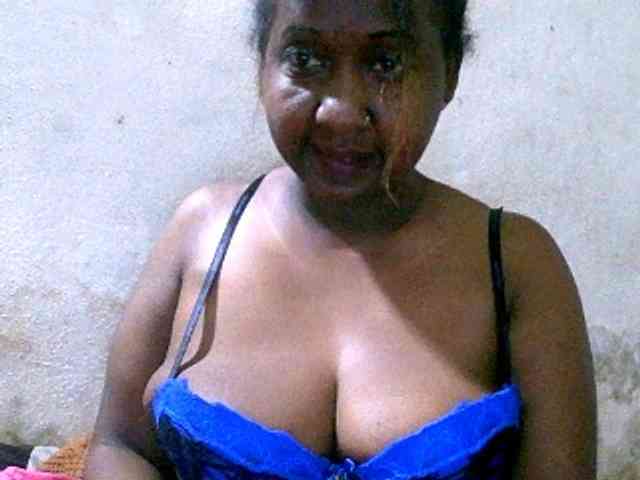 Sylivinaahh webcam