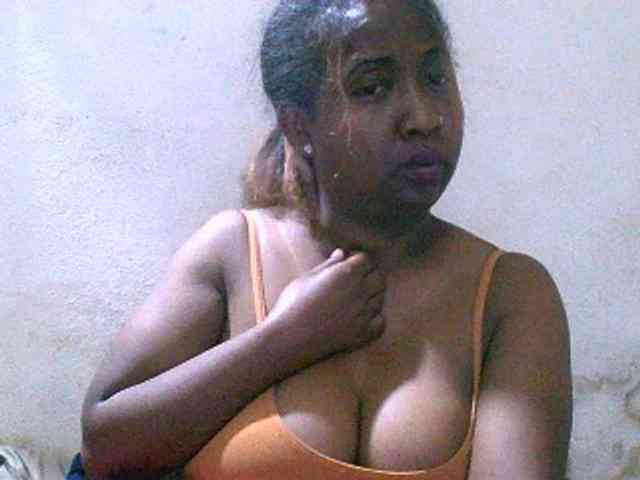 Sylivinaahh webcam