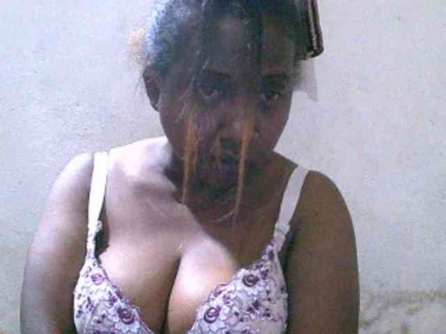 Sylivinaahh webcam