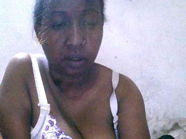 Sylivinaahh webcam