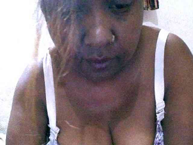 Sylivinaahh webcam