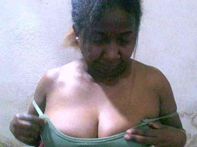 Sylivinaahh webcam