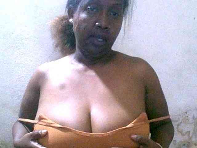 Sylivinaahh webcam
