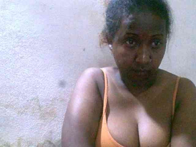 Sylivinaahh webcam