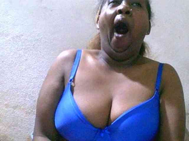 Sylivinaahh webcam