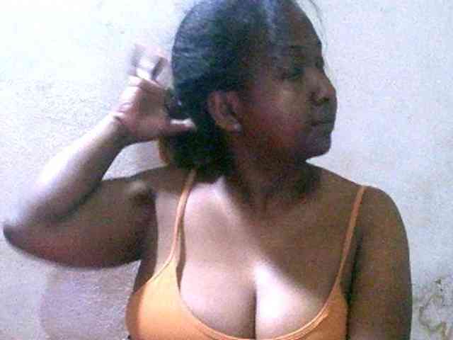 Sylivinaahh webcam
