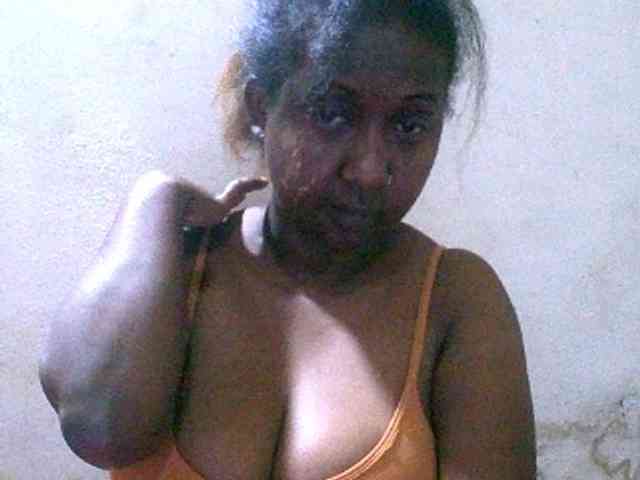 Sylivinaahh webcam