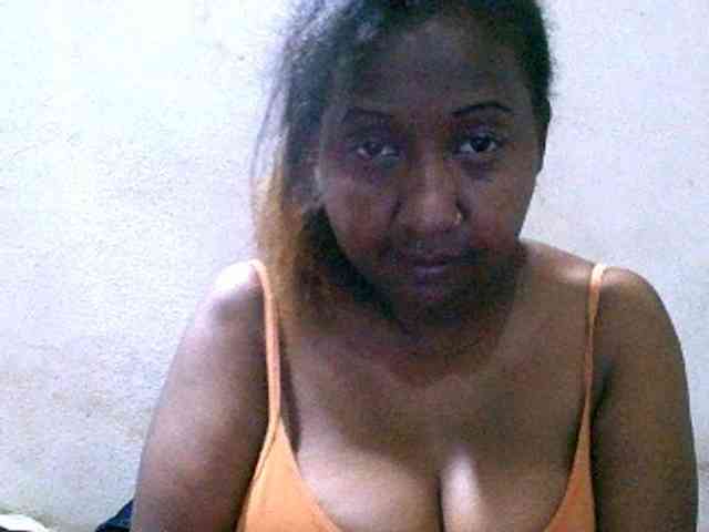Sylivinaahh webcam