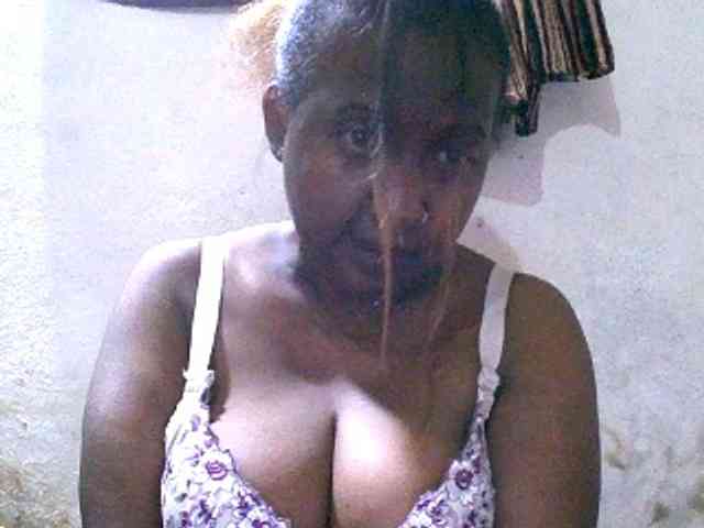 Sylivinaahh webcam