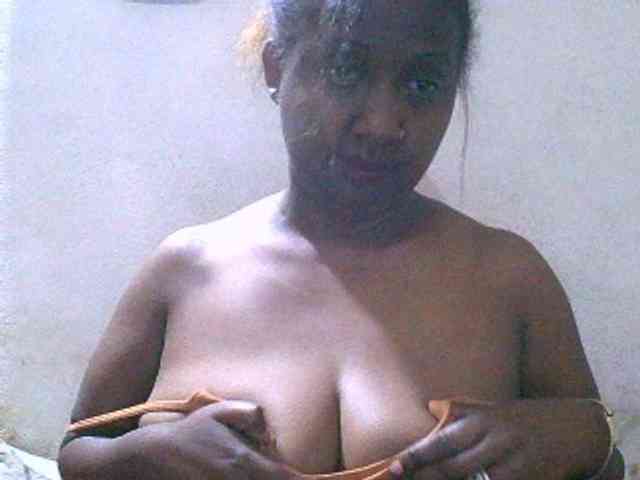 Sylivinaahh webcam