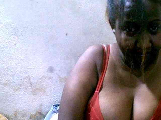 Sylivinaahh webcam