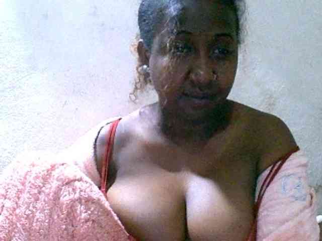 Sylivinaahh webcam