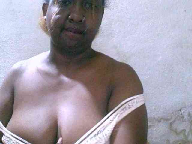Sylivinaahh webcam