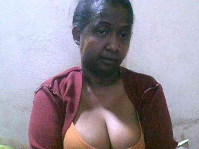 Sylivinaahh webcam