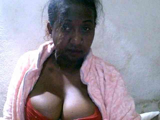 Sylivinaahh webcam