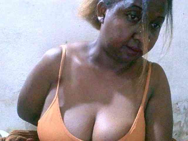 Sylivinaahh webcam