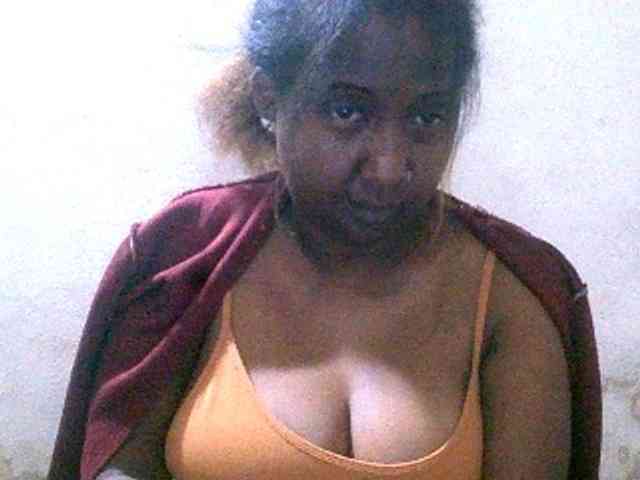 Sylivinaahh webcam
