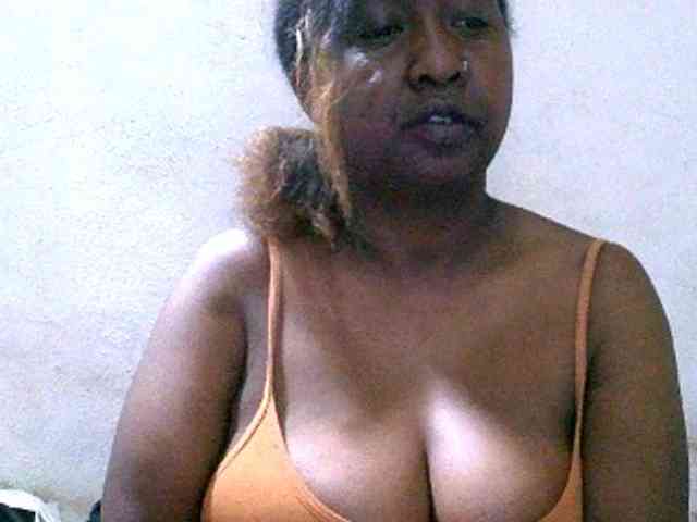 Sylivinaahh webcam
