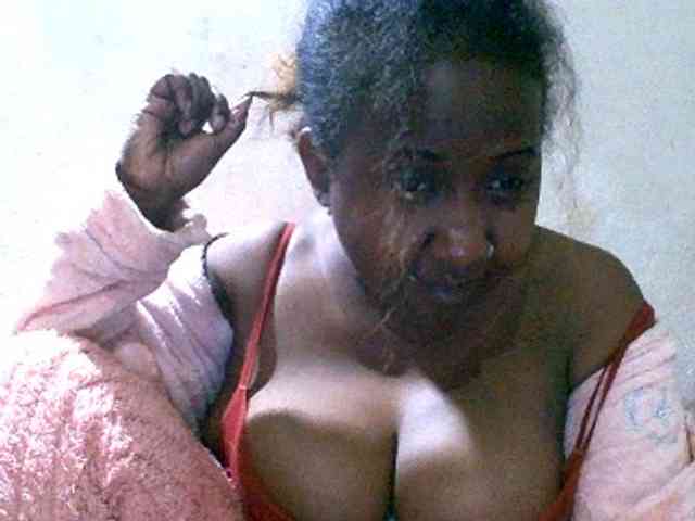 Sylivinaahh webcam