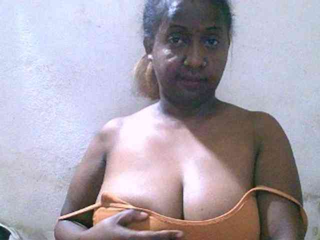 Sylivinaahh webcam