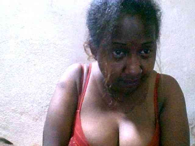 Sylivinaahh webcam