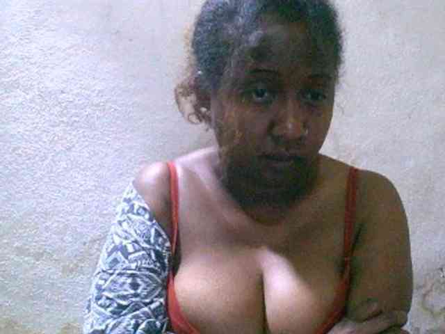 Sylivinaahh webcam