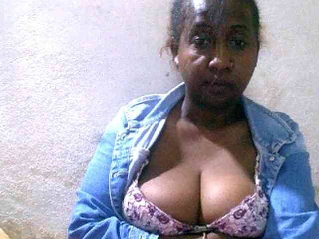 Sylivinaahh webcam