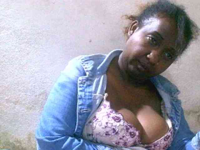 Sylivinaahh webcam