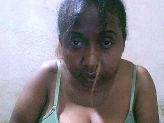 Sylivinaahh webcam