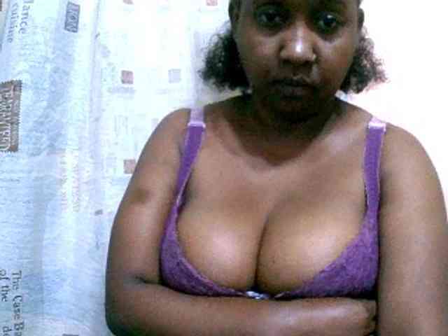 Sylivinaahh webcam
