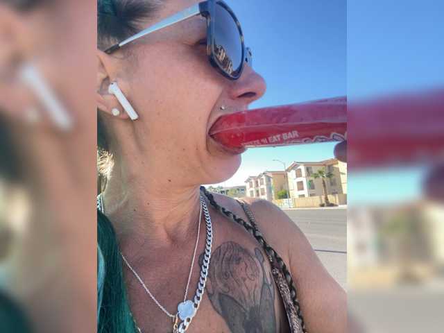 Sincitychick Live Cam on BongaCams