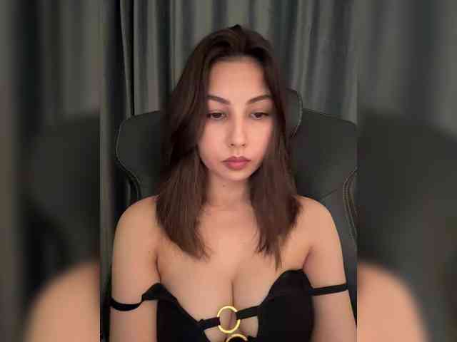 live nude webcam ElinaEbberline
