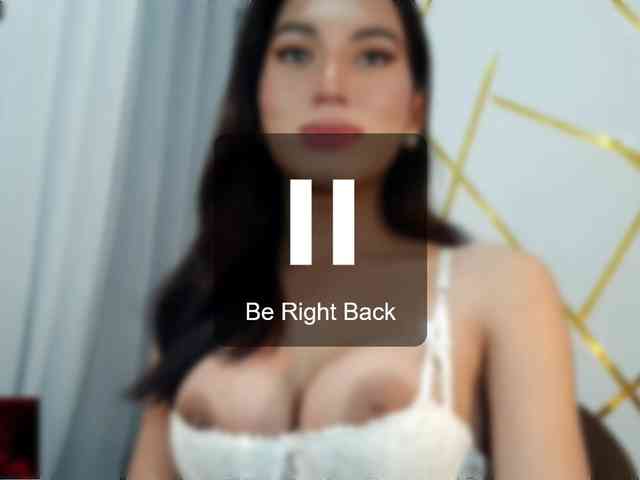 Diannafoxy Live Webcam on BongaCams