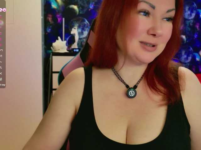 Satisfy-Me's BongaCams show and profile