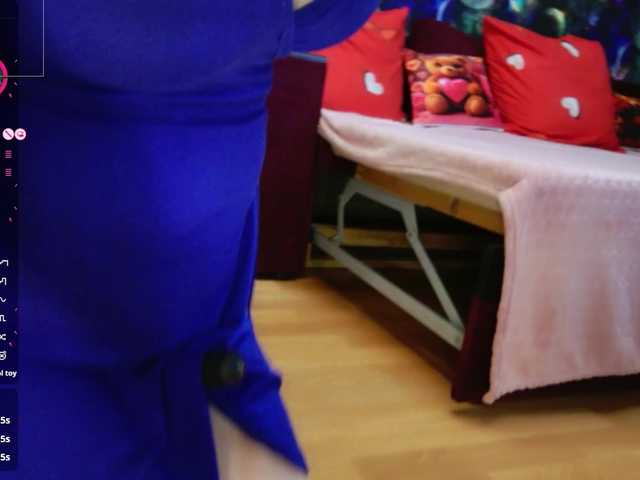 Satisfy-Me's BongaCams show and profile