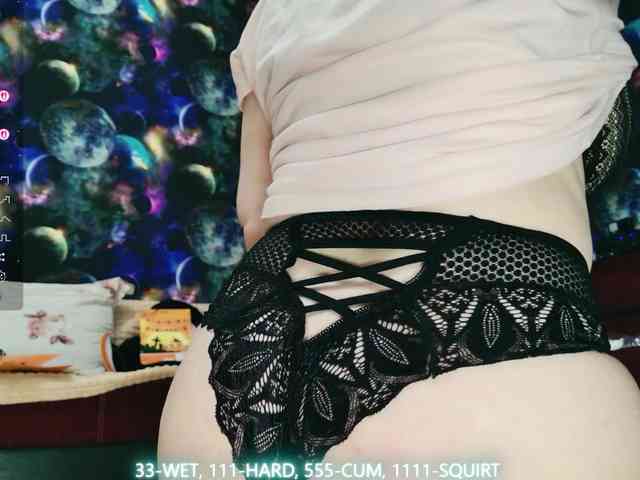 Satisfy_Me webcam