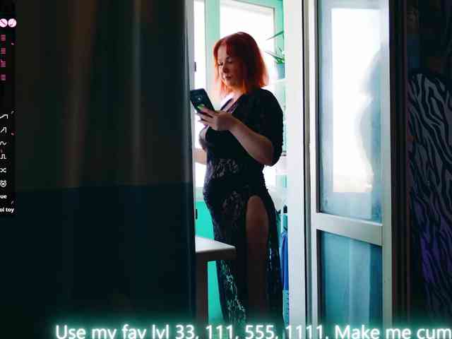Satisfy_Me webcam