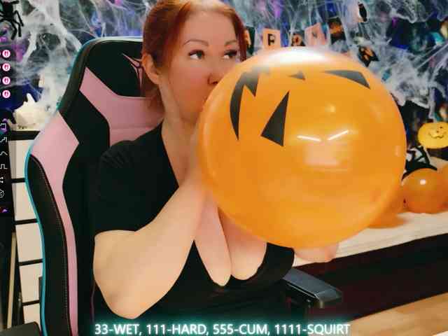 Satisfy_Me webcam