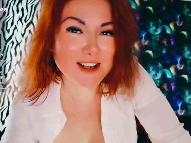 Satisfy_Me webcam