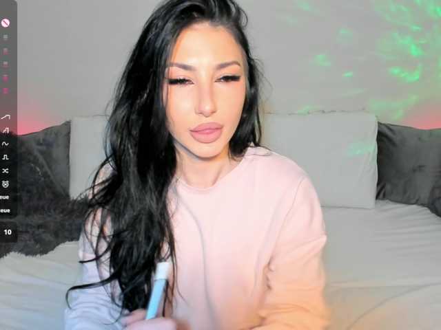 Sex chat gratuit in direct cu VickyLouna pe BongaCams