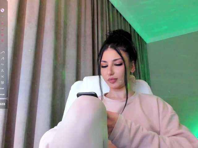 Sex chat gratuit in direct cu VickyLouna pe BongaCams