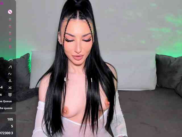 VickyLouna VickyLouna