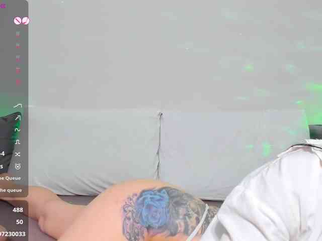 VickyLouna VickyLouna