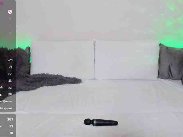 VickyLouna webcam