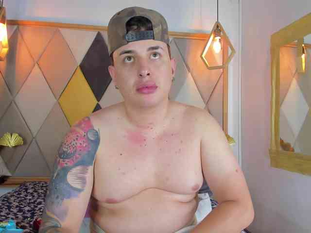 coupleehoorny webcam