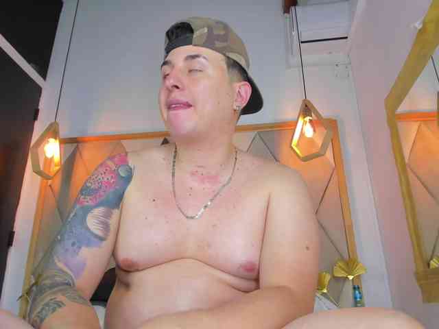 coupleehoorny webcam